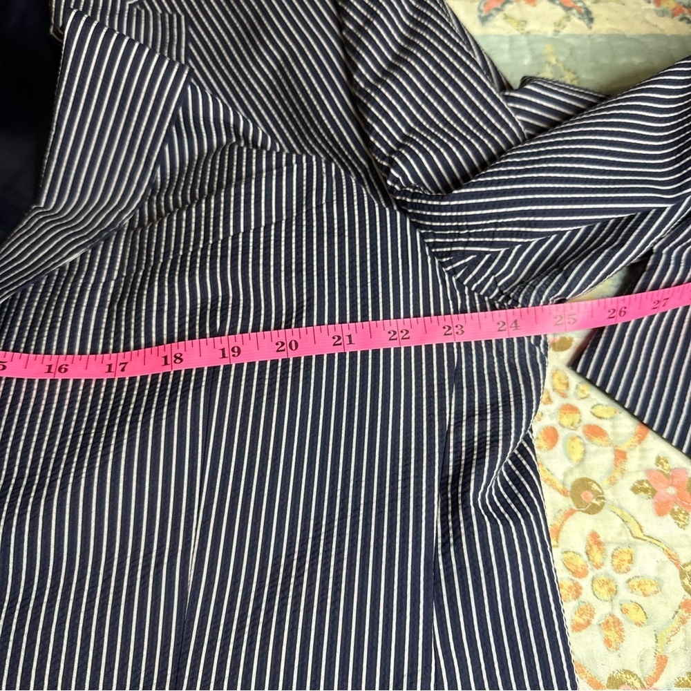Ermenegildo Zegna Navy and White Pinstripe Blazer 100% SILK - Picture 14 of 16